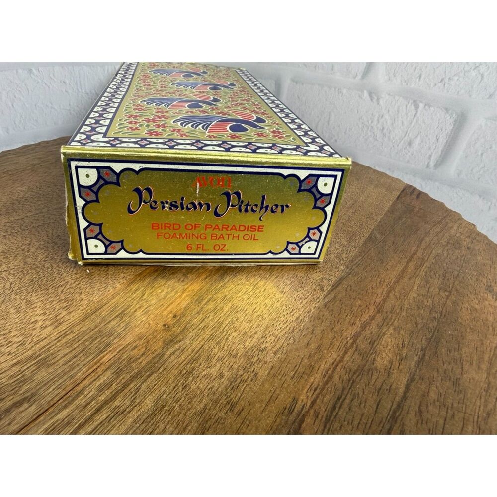 Vintage Avon Vintage Persian Pitcher Bird of Paradise Foaming Bath Oil 6 Fl Oz. - Picture 7 of 13
